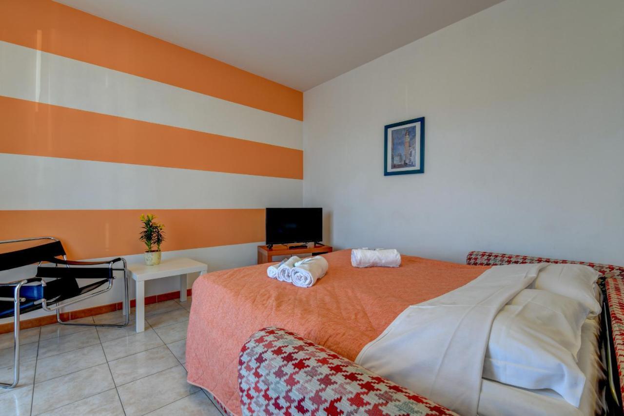Residence Meridiana Peschiera del Garda Exterior photo