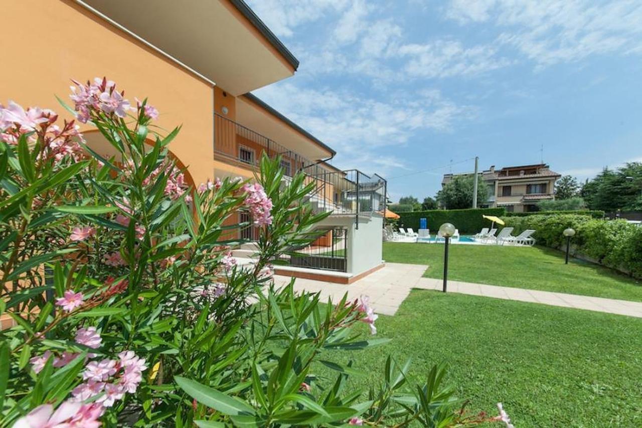 Residence Meridiana Peschiera del Garda Exterior photo